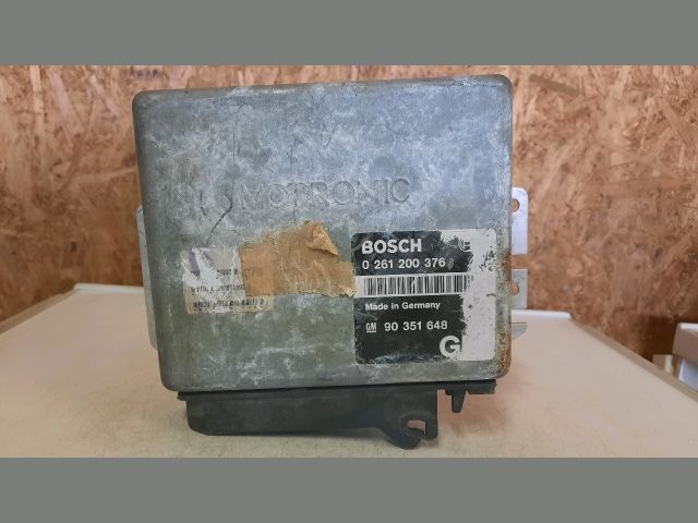 bontott OPEL VECTRA A Motorvezérlő