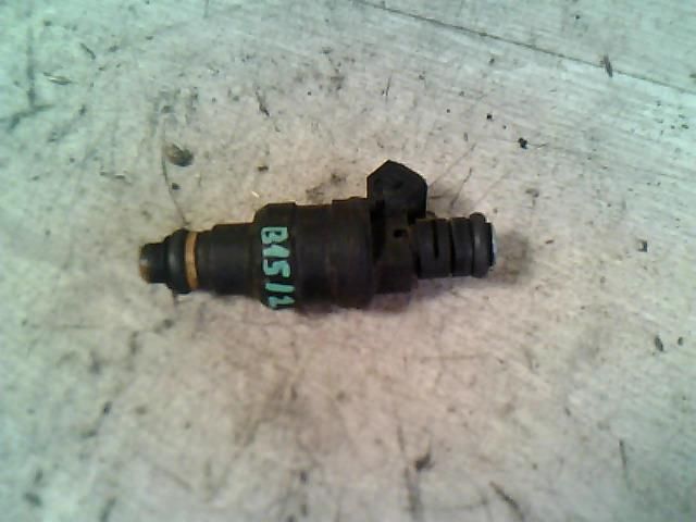 bontott OPEL VECTRA A Porlasztó (1 db)