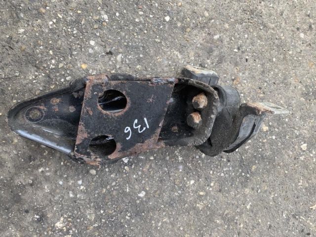 bontott OPEL VECTRA A Motor Tartó Bak (Pozíciófüggetlen)