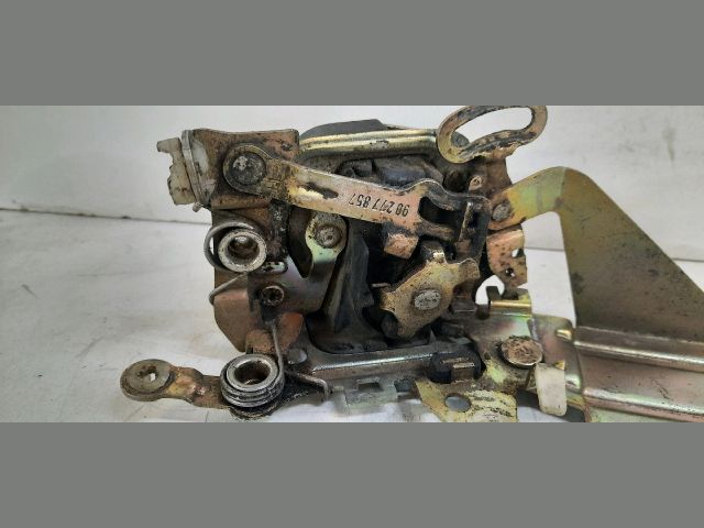 bontott OPEL VECTRA A Bal első Ajtózár