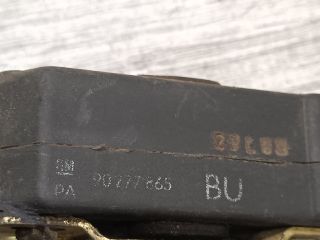 bontott OPEL VECTRA A Bal első Ajtózár