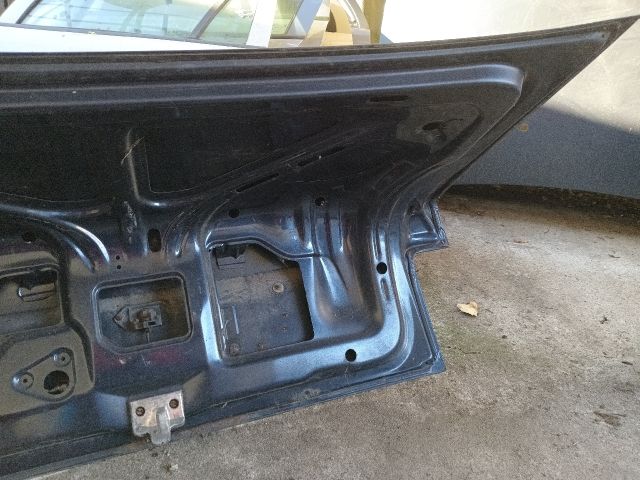 bontott OPEL VECTRA A Csomagtérajtó (Részeivel)