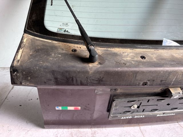 bontott OPEL VECTRA A Csomagtérajtó (Részeivel)