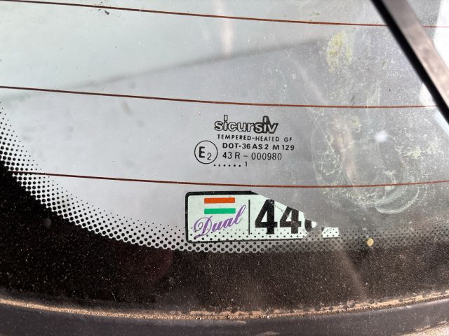 bontott OPEL VECTRA A Csomagtérajtó (Részeivel)