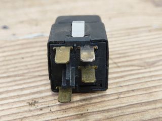 bontott OPEL VECTRA A Hátsó Ködzárófény Kapcsoló