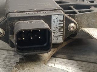 bontott OPEL VECTRA A Jobb első Ablakemelő Szerkezet (Elektromos)