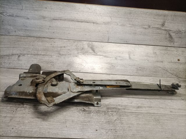 bontott OPEL VECTRA A Jobb első Ablakemelő Szerkezet (Elektromos)