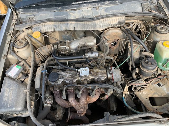 bontott OPEL VECTRA A Jobb első Ajtó (Részeivel)