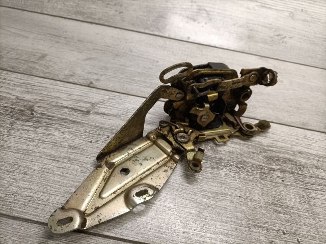 bontott OPEL VECTRA A Jobb első Ajtózár