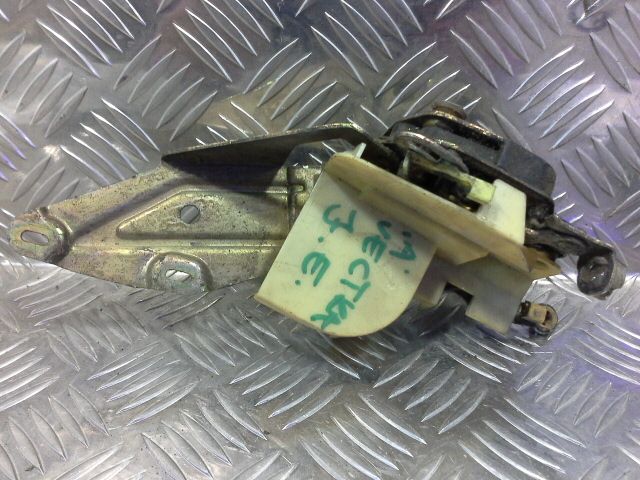 bontott OPEL VECTRA A Jobb első Ajtózár