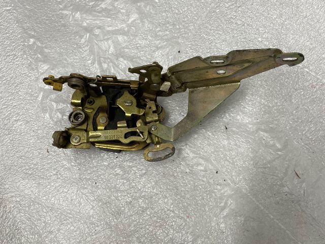 bontott OPEL VECTRA A Jobb első Ajtózár