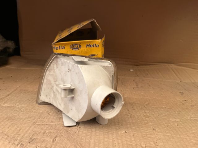 bontott OPEL VECTRA A Jobb első Irányjelző