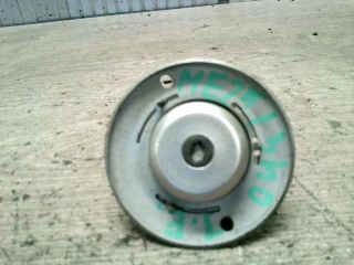 bontott OPEL VECTRA A Jobb első Zárbetét