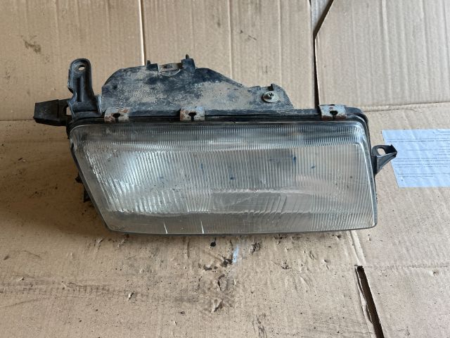 bontott OPEL VECTRA A Jobb Fényszóró