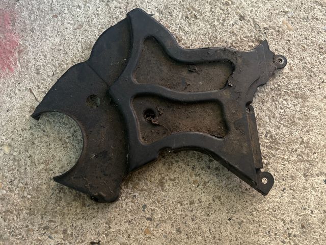 bontott OPEL VECTRA B Alsó Vezérlés Burkolat