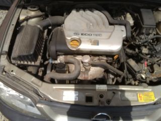 bontott OPEL VECTRA B Bal első Csonkállvány Kerékaggyal