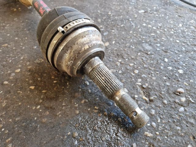 bontott OPEL VECTRA B Bal Féltengely