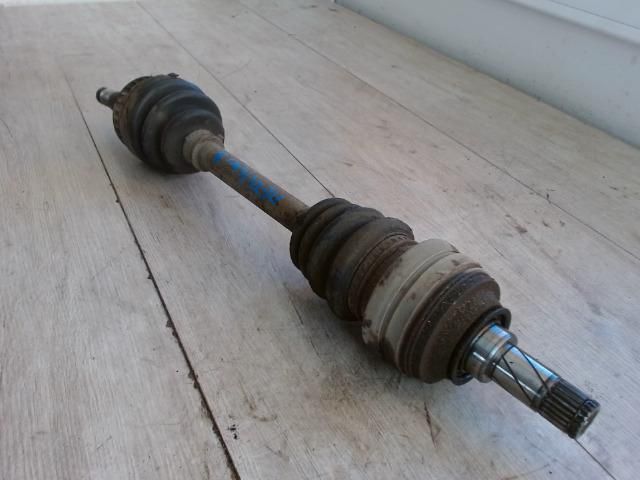 bontott OPEL VECTRA B Bal Féltengely