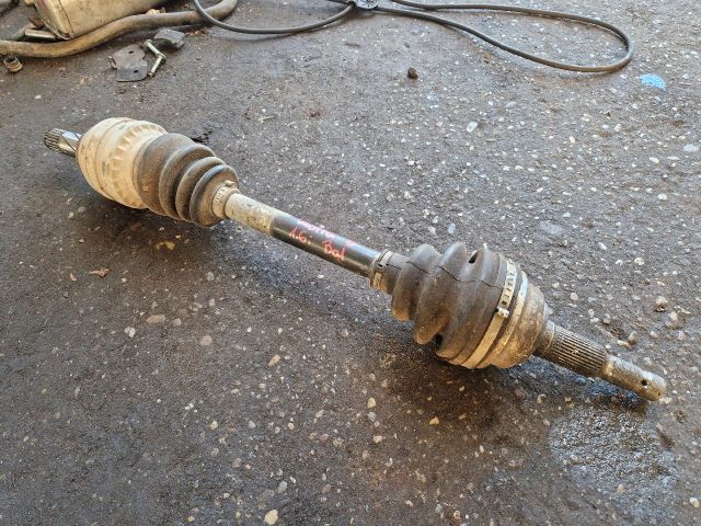 bontott OPEL VECTRA B Bal Féltengely