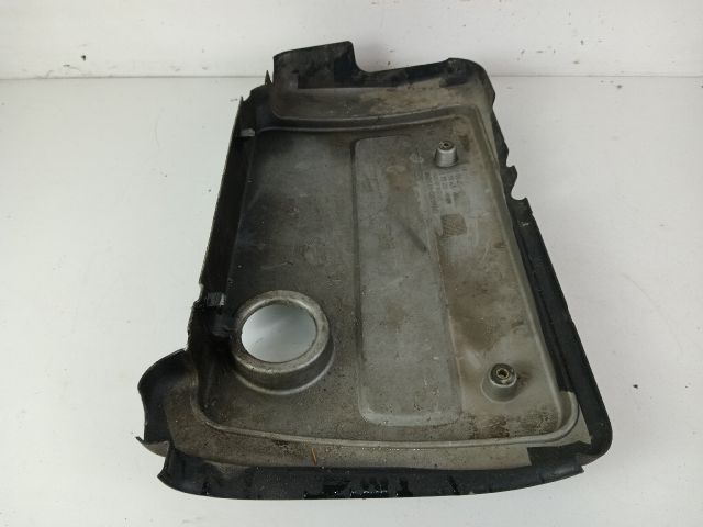 bontott OPEL VECTRA B Felső Motorburkolat