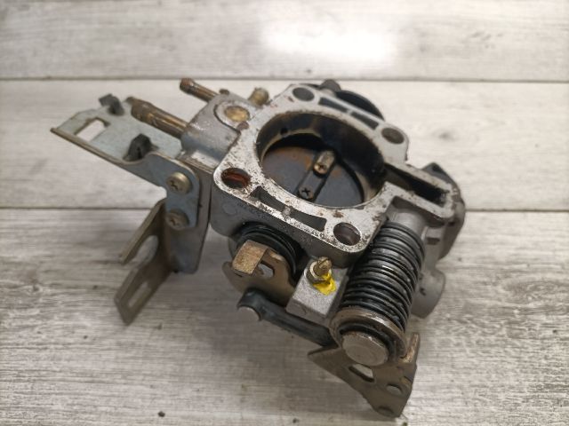 bontott OPEL VECTRA B Fojtószelep (Mechanikus)