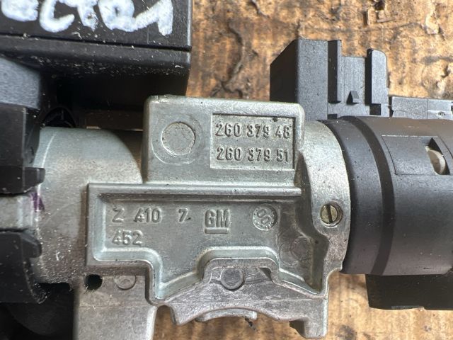 bontott OPEL VECTRA B Gyújtáskapcsoló Házzal