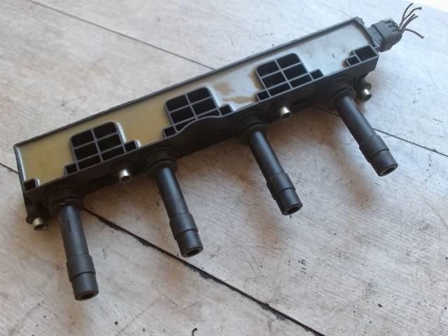 bontott OPEL VECTRA B Gyújtótrafó