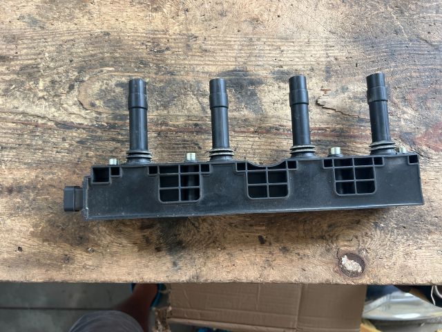 bontott OPEL VECTRA B Gyújtótrafó