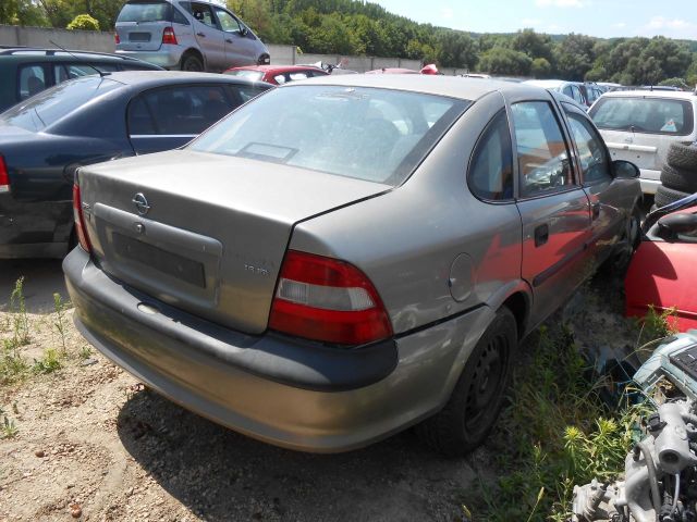 bontott OPEL VECTRA B Hátsó Kipufogó Dob