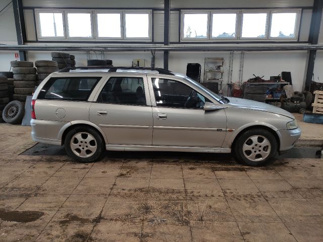 bontott OPEL VECTRA B Jobb Féltengely