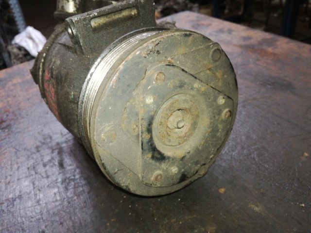 bontott OPEL VECTRA B Klímakompresszor