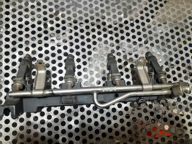 bontott OPEL VECTRA B Közösnyomócső