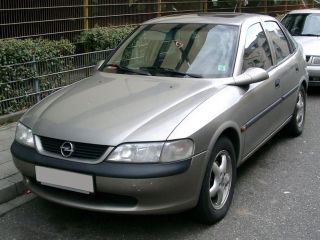 bontott OPEL VECTRA B Közösnyomócső