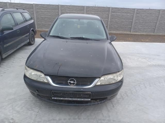 bontott OPEL VECTRA B Közösnyomócső