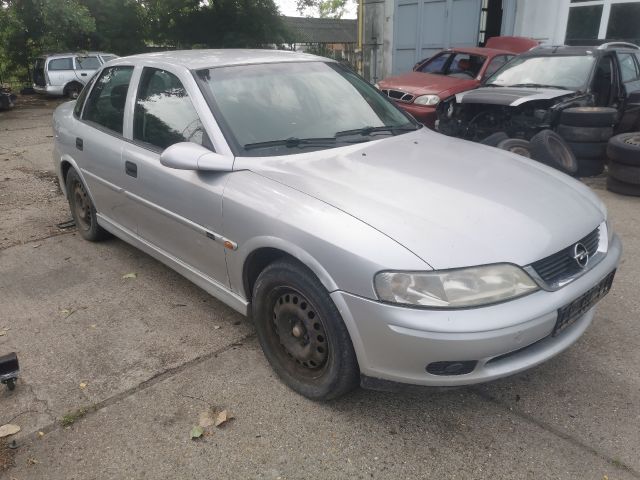 bontott OPEL VECTRA B Légtömegmérő