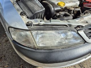 bontott OPEL VECTRA B Motor (Fűzött blokk hengerfejjel)