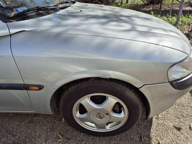 bontott OPEL VECTRA B Motor (Fűzött blokk hengerfejjel)