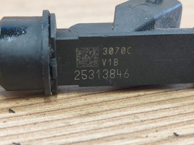 bontott OPEL VECTRA B Porlasztó (1 db)