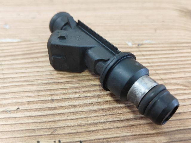 bontott OPEL VECTRA B Porlasztó (1 db)