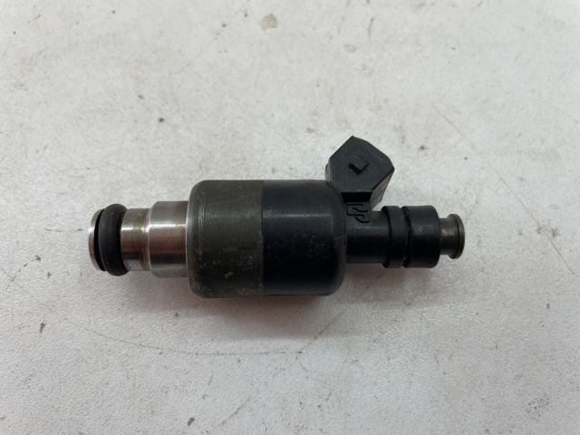 bontott OPEL VECTRA B Porlasztó (1 db)