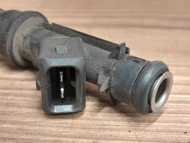 bontott OPEL VECTRA B Porlasztó (1 db)