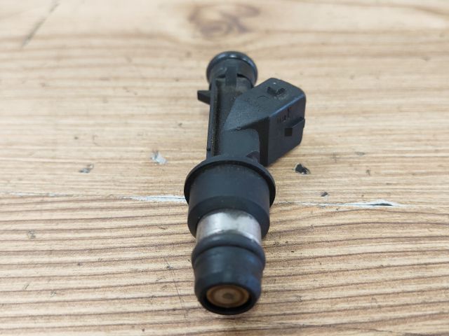 bontott OPEL VECTRA B Porlasztó (1 db)