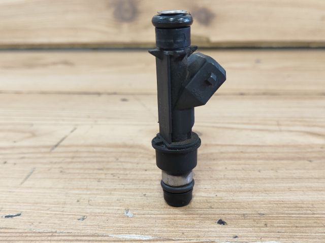 bontott OPEL VECTRA B Porlasztó (1 db)