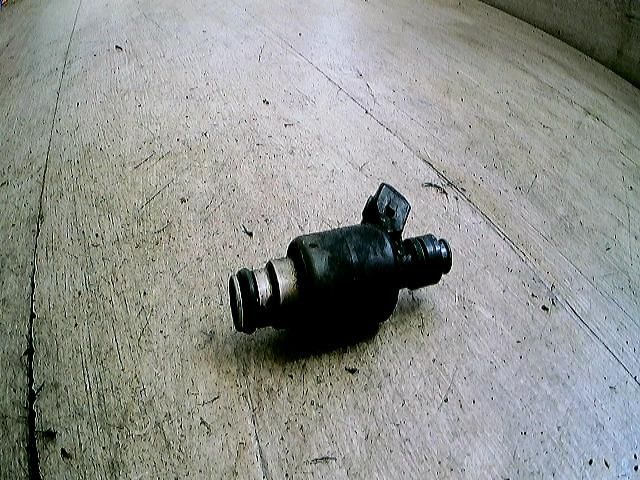 bontott OPEL VECTRA B Porlasztó (1 db)