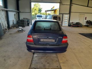 bontott OPEL VECTRA B Tank