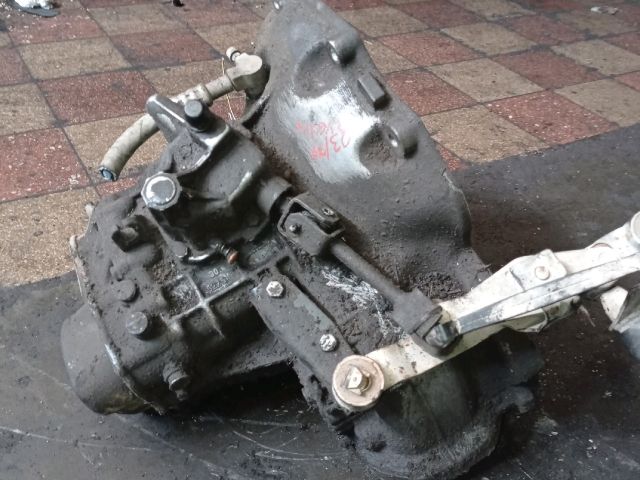 bontott OPEL VECTRA B Váltó (Mechanikus)