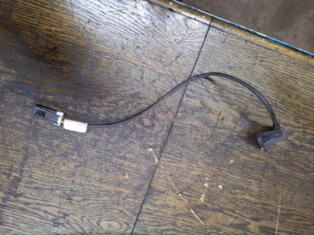 bontott OPEL VECTRA B Vezérműtengely Fordulatszám Jeladó