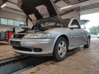 bontott OPEL VECTRA B Vízcső