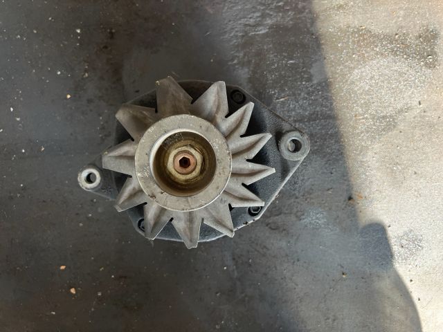 bontott OPEL VECTRA B Generátor