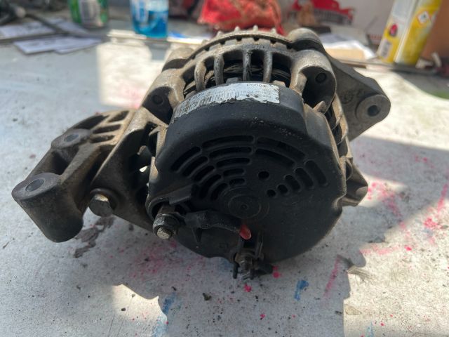 bontott OPEL VECTRA B Generátor